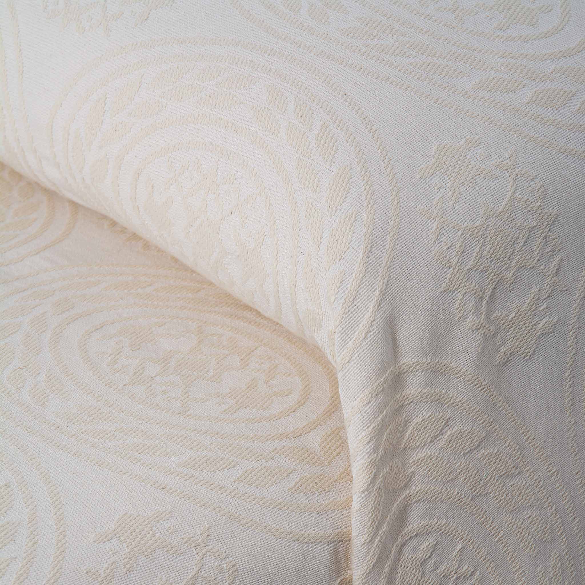 acquard Medallion design pillow shams.