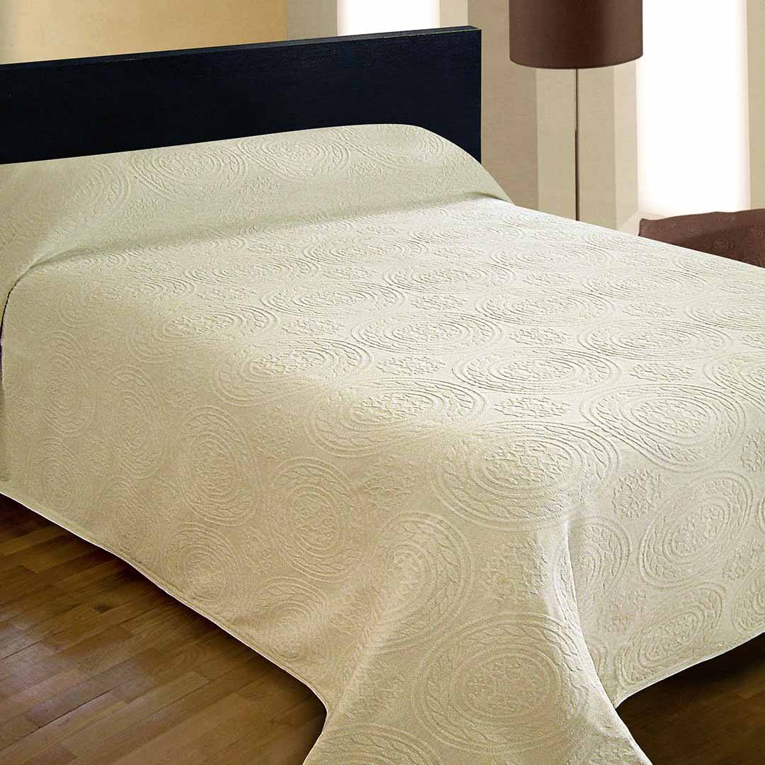 Medallion Jacquard Bedspread - Antique